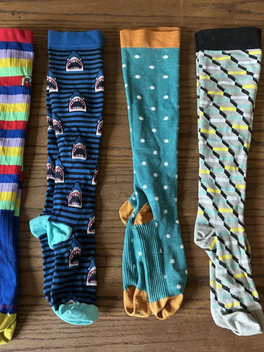 Compression Sock Lot (21Pairs); 5 still in Packaging; L/XL; Multicolor;